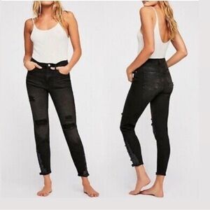 Free People Jeans 26R Skinny Black Distressed